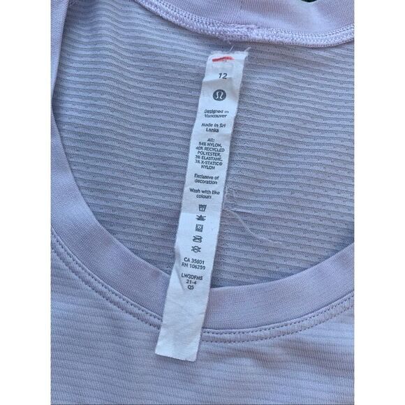 LULULEMON SWIFTLY TECH CREW lavender SHORT SLEEVE SEAMLESS T SHIRT TOP sz 12 - Picture 7 of 7